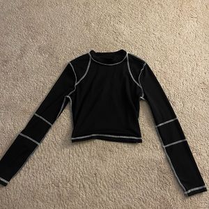 long sleeve crop top